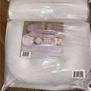 White Bath Pillow